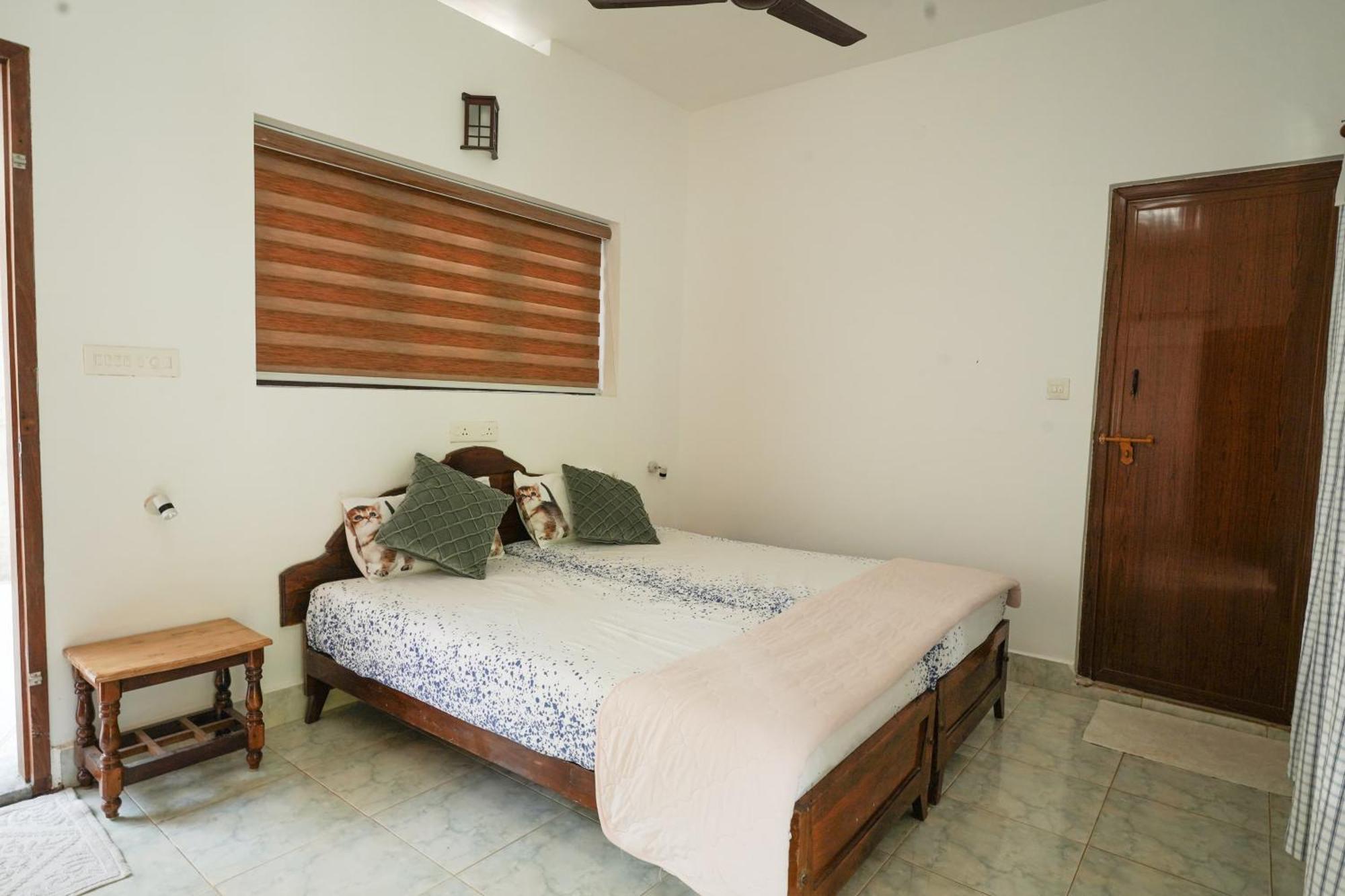 Mickey Homestay Thekkady Bagian luar foto